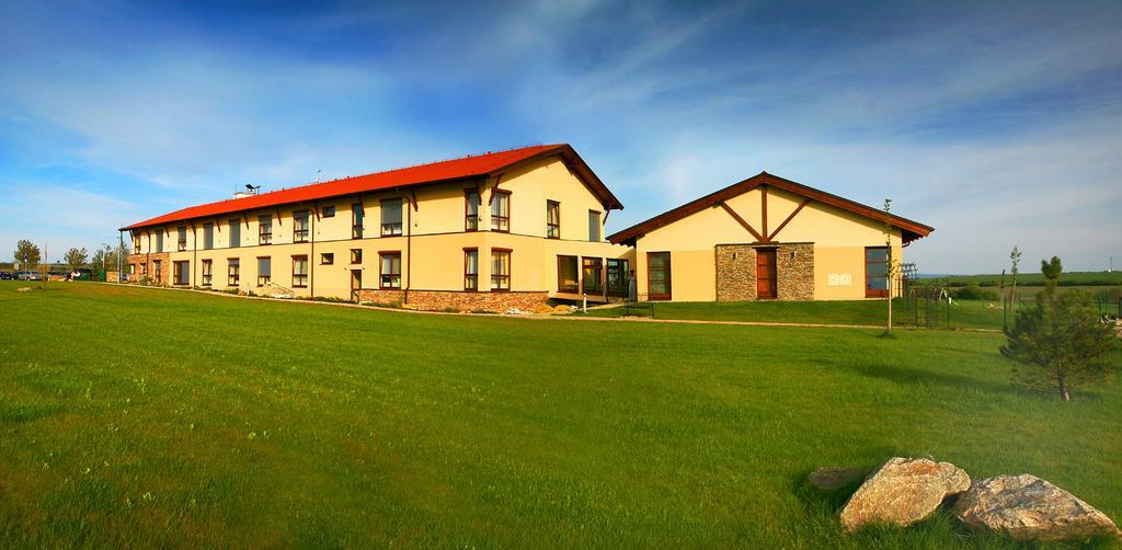 Wellness Hotel Happy Star フナニツェ エクステリア 写真