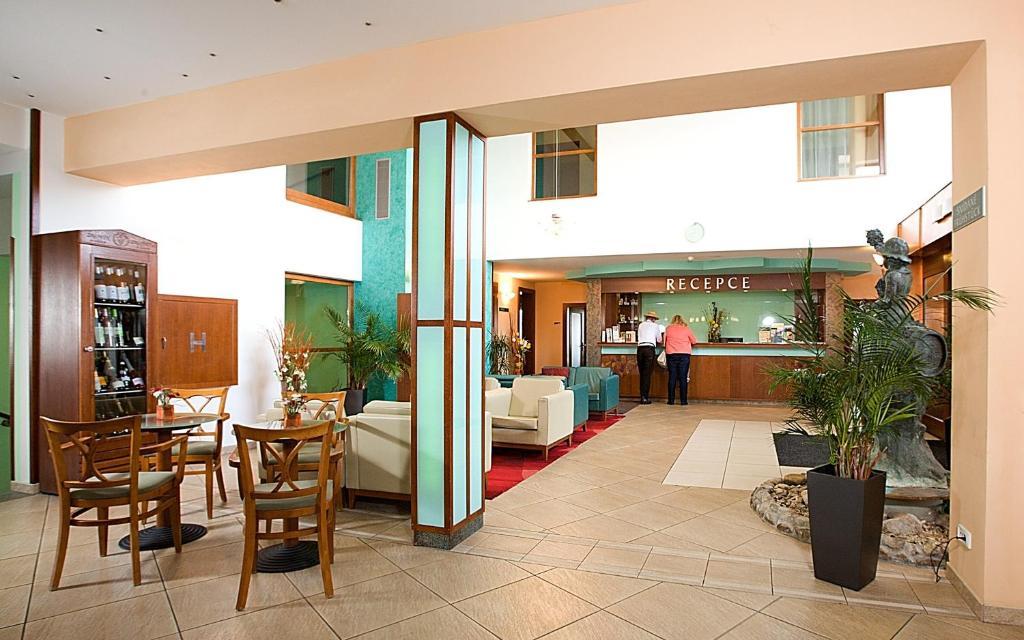 Wellness Hotel Happy Star フナニツェ エクステリア 写真