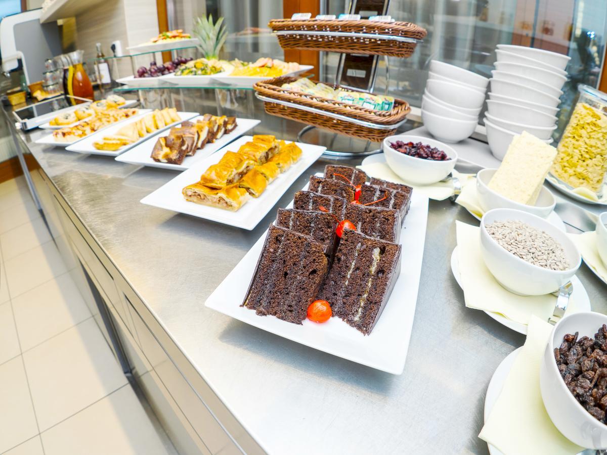 Wellness Hotel Happy Star フナニツェ エクステリア 写真